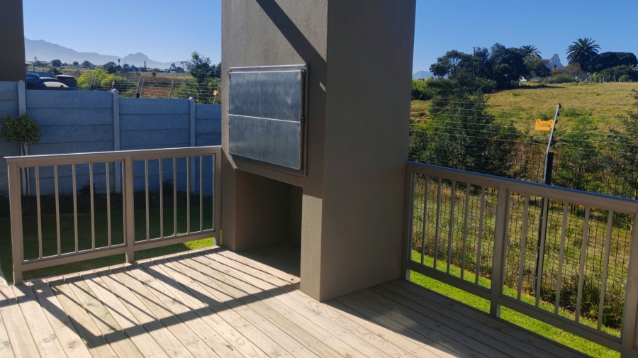 3 Bedroom Property for Sale in Mooikloof Country Estate Western Cape